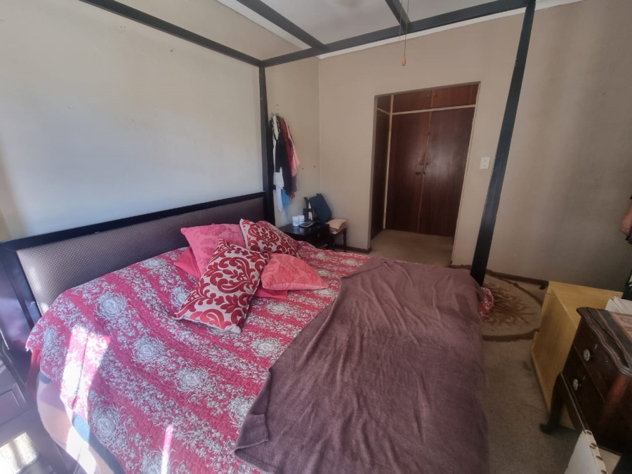 4 Bedroom Property for Sale in Falcon Ridge Gauteng