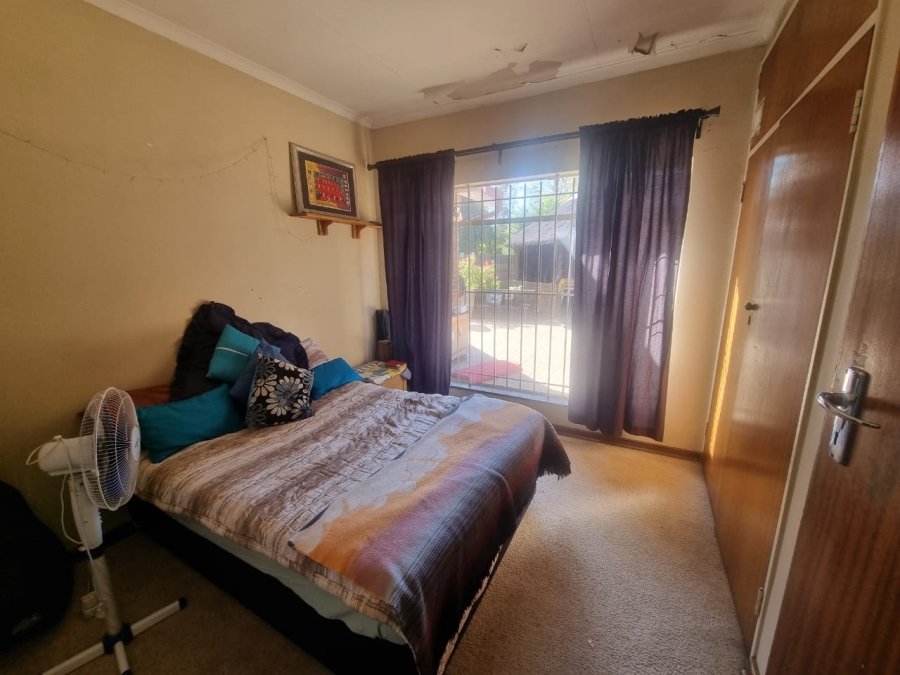 4 Bedroom Property for Sale in Falcon Ridge Gauteng