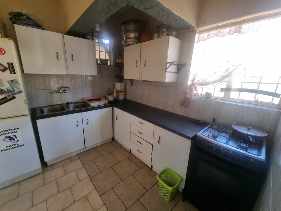 4 Bedroom Property for Sale in Falcon Ridge Gauteng