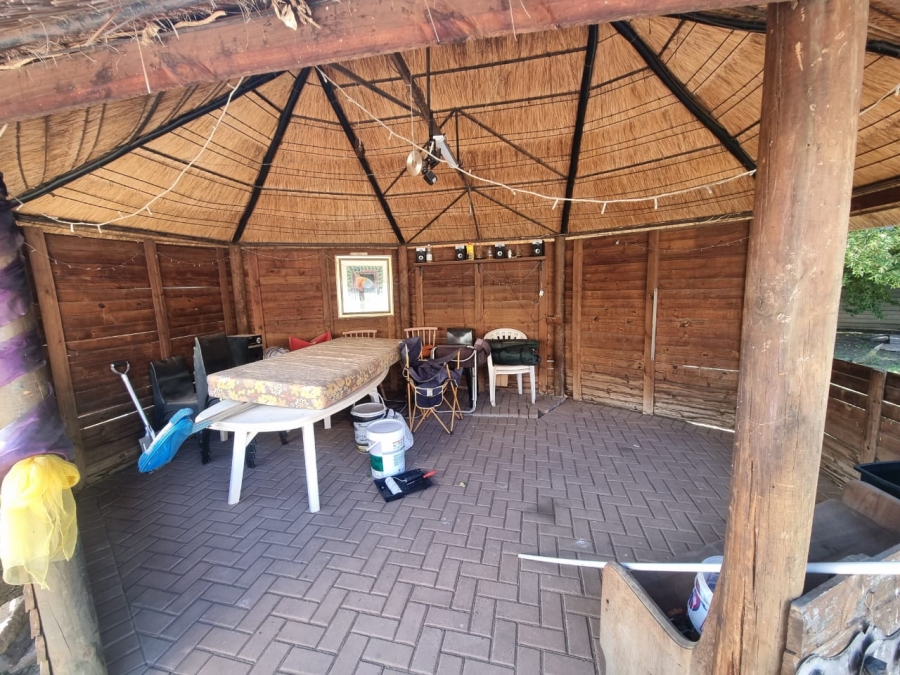 4 Bedroom Property for Sale in Falcon Ridge Gauteng