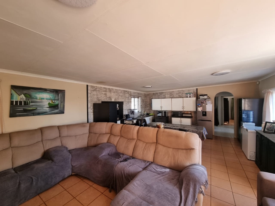 3 Bedroom Property for Sale in Vaaloewer Gauteng