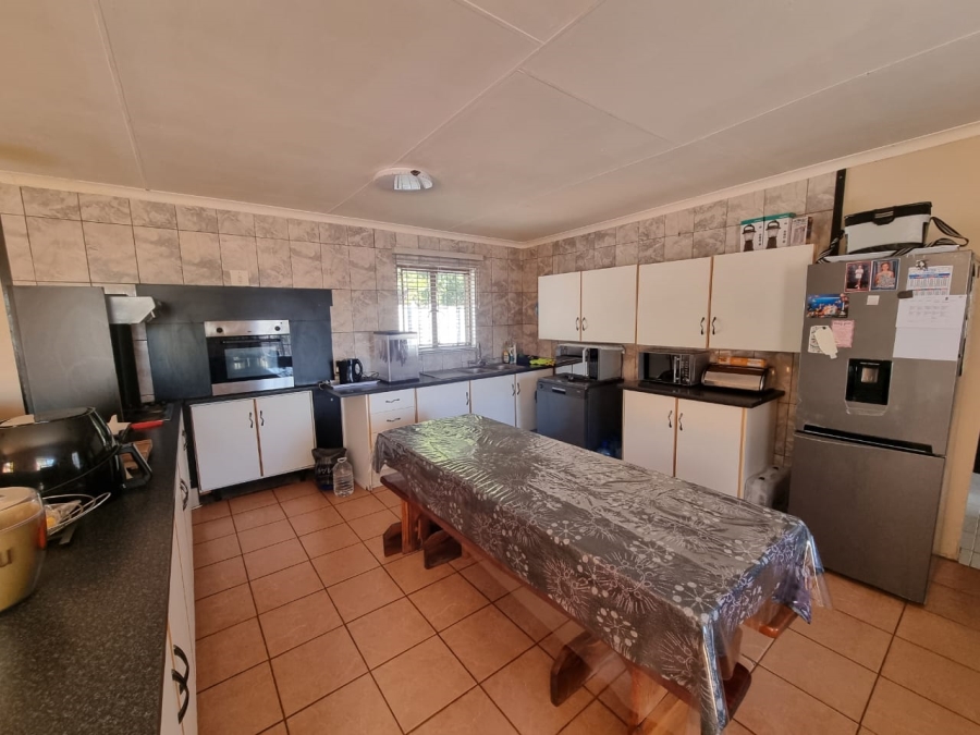 3 Bedroom Property for Sale in Vaaloewer Gauteng