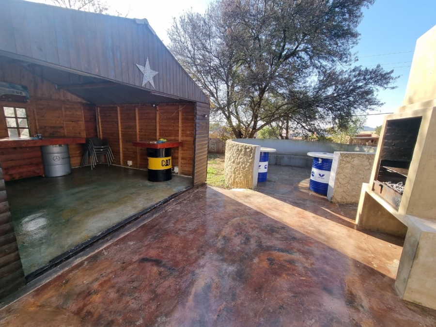 3 Bedroom Property for Sale in Vaaloewer Gauteng
