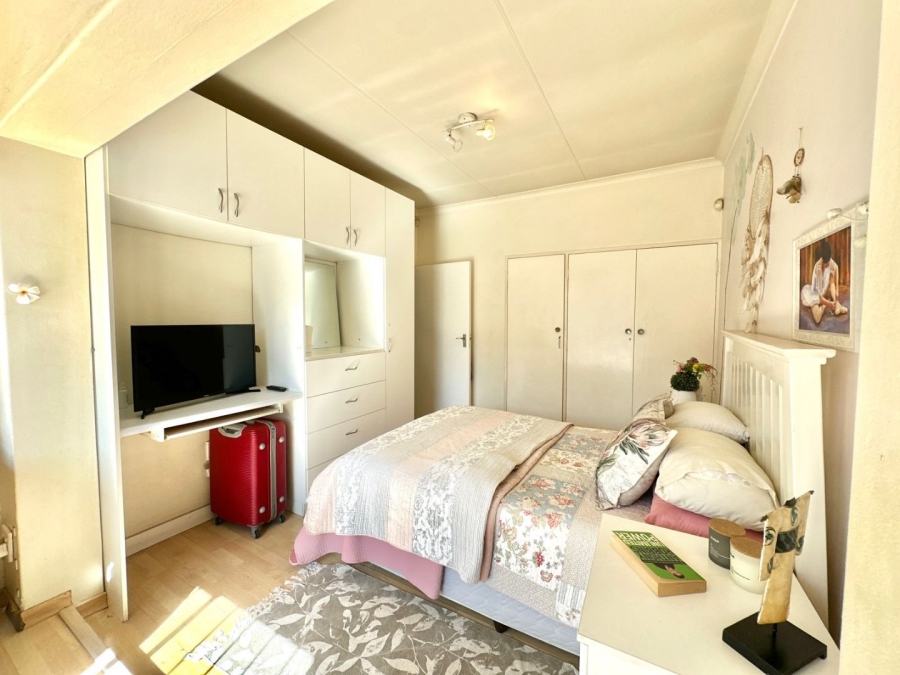 4 Bedroom Property for Sale in Verwoerdpark Gauteng
