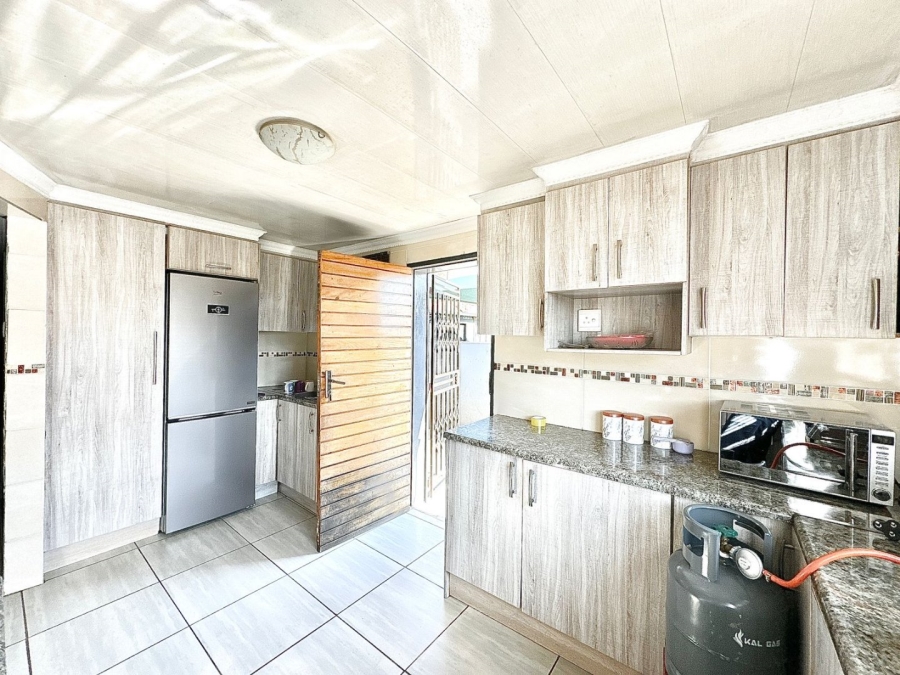 3 Bedroom Property for Sale in Othandweni Gauteng