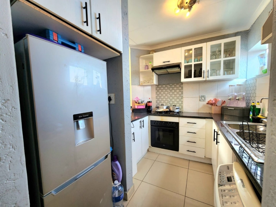 2 Bedroom Property for Sale in Winchester Hills Gauteng