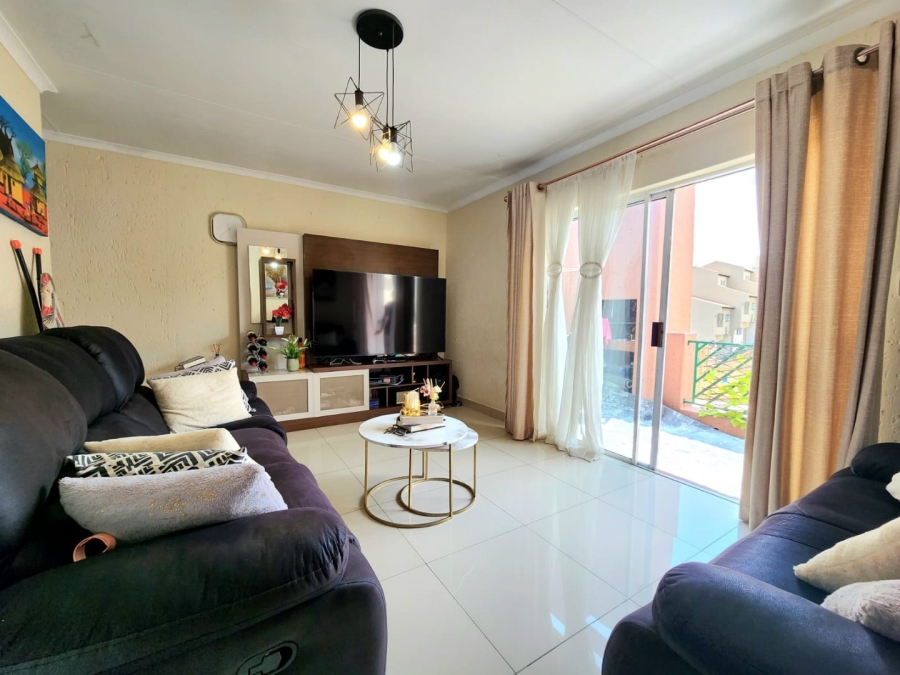 2 Bedroom Property for Sale in Winchester Hills Gauteng