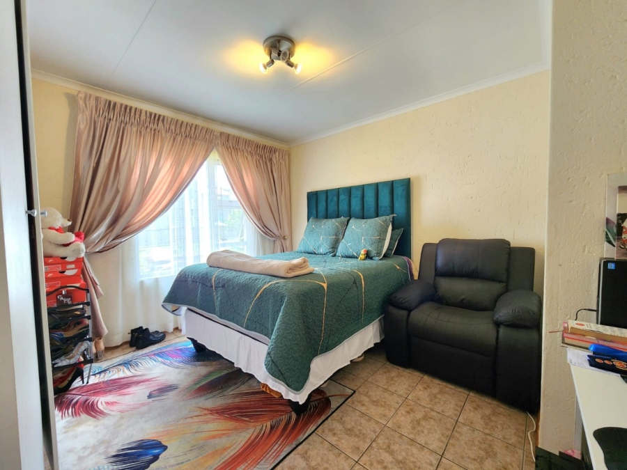 2 Bedroom Property for Sale in Winchester Hills Gauteng