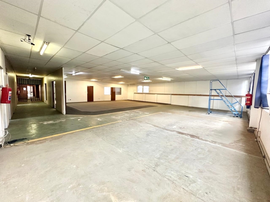  Bedroom Property for Sale in Robertsham Gauteng