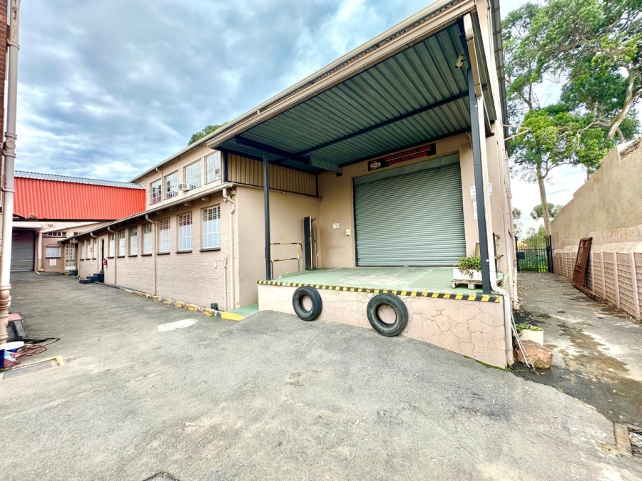  Bedroom Property for Sale in Robertsham Gauteng