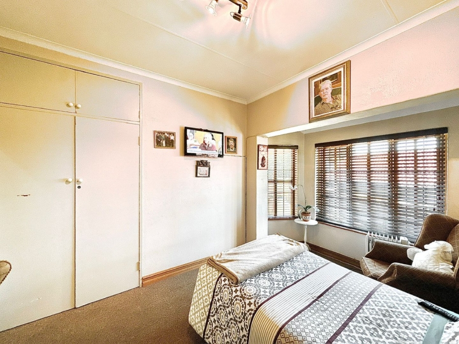 4 Bedroom Property for Sale in Oakdene Gauteng