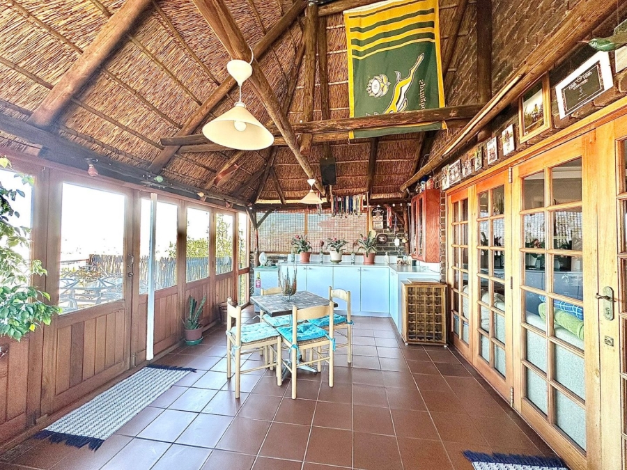 4 Bedroom Property for Sale in Oakdene Gauteng