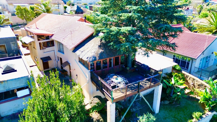 4 Bedroom Property for Sale in Oakdene Gauteng
