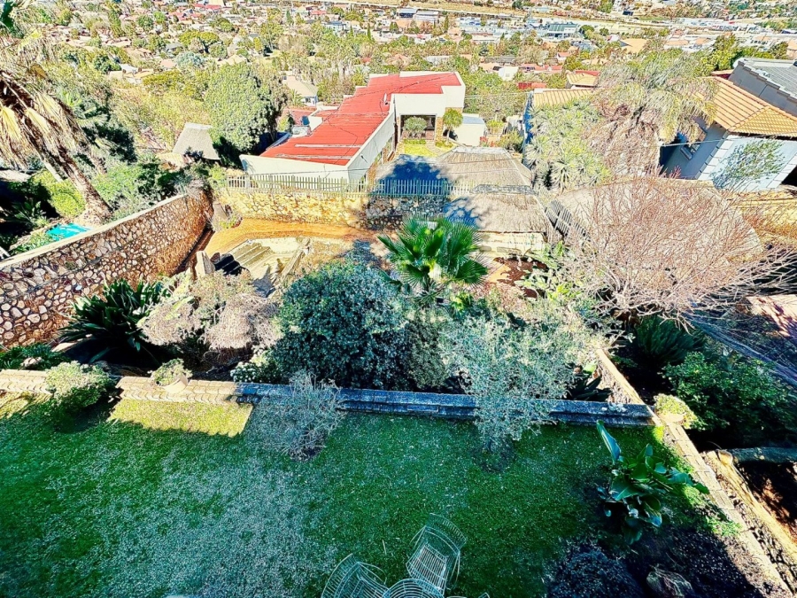 4 Bedroom Property for Sale in Oakdene Gauteng