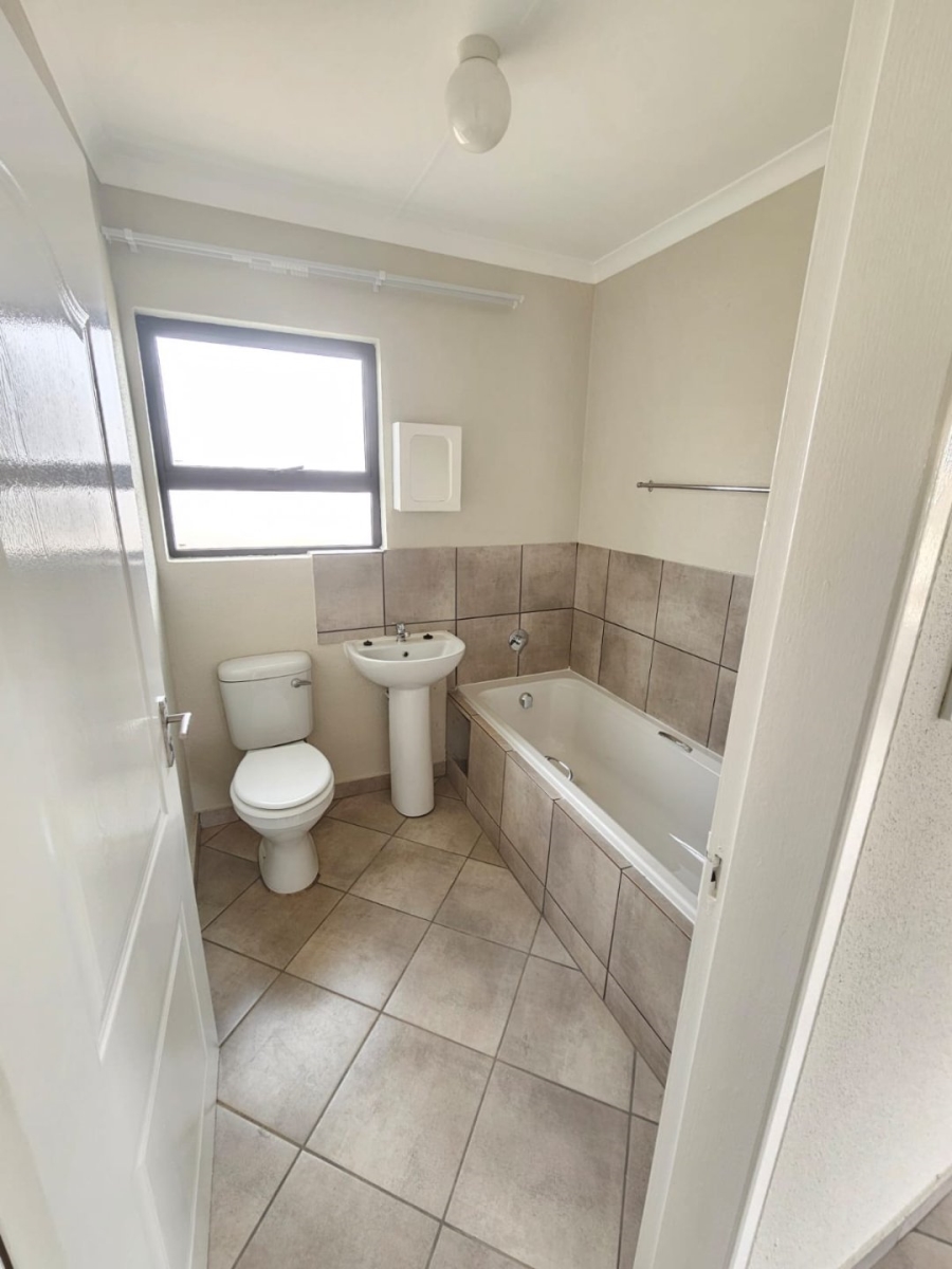  Bedroom Property for Sale in Westonaria Gauteng