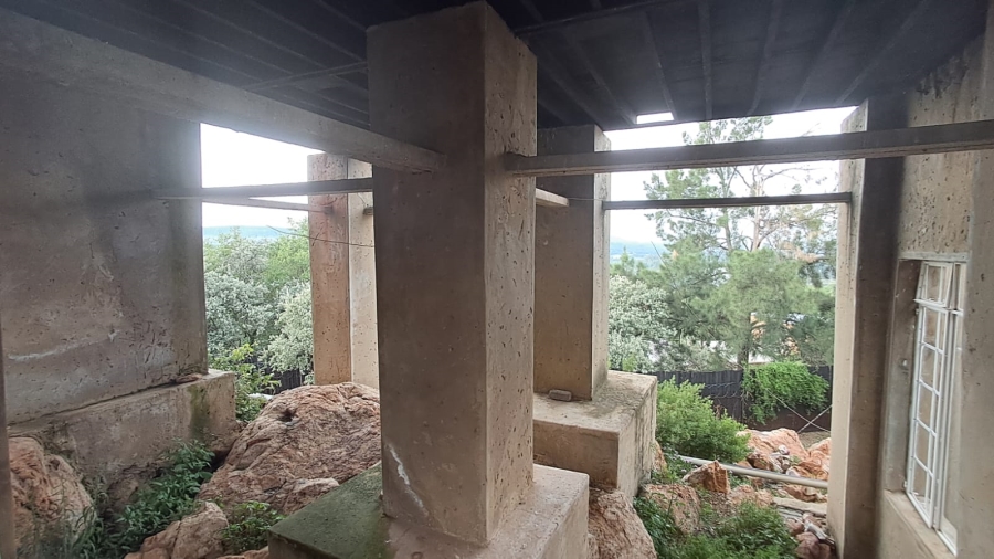  Bedroom Property for Sale in Vaaloewer Gauteng