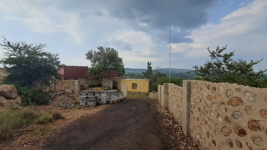  Bedroom Property for Sale in Vaaloewer Gauteng