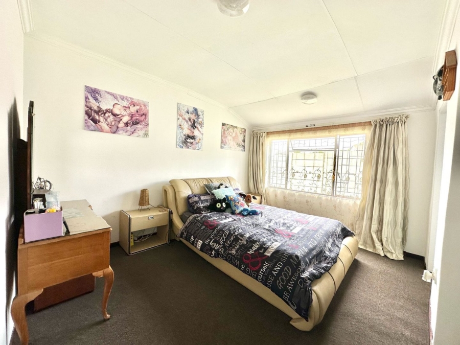 3 Bedroom Property for Sale in South Hills Gauteng