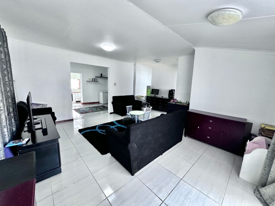 3 Bedroom Property for Sale in South Hills Gauteng
