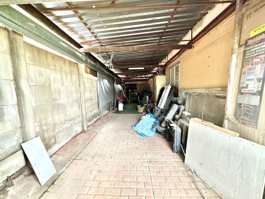 3 Bedroom Property for Sale in South Hills Gauteng