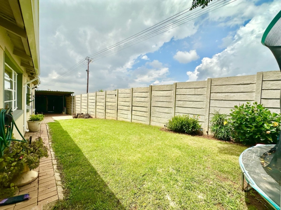 3 Bedroom Property for Sale in South Hills Gauteng