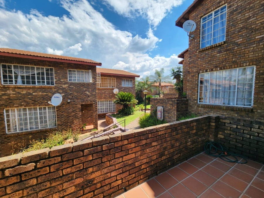 2 Bedroom Property for Sale in Ridgeway Gauteng