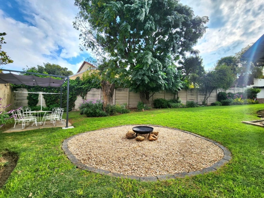 3 Bedroom Property for Sale in Mondeor Gauteng