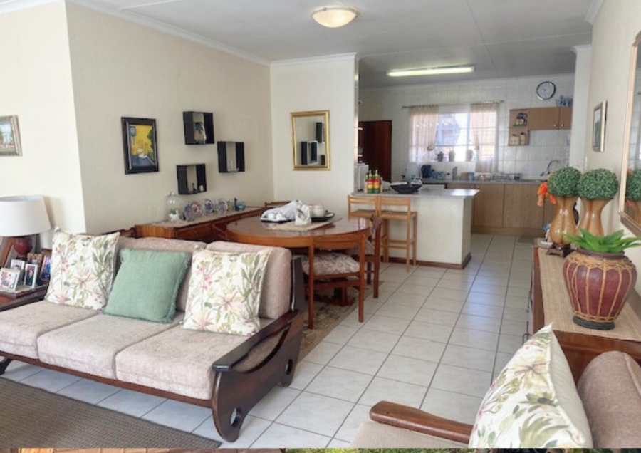 3 Bedroom Property for Sale in Wilro Park Gauteng