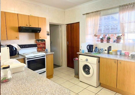 3 Bedroom Property for Sale in Wilro Park Gauteng