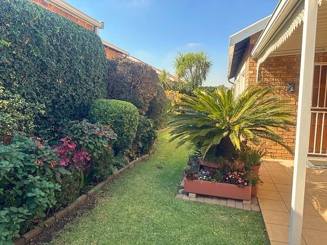 3 Bedroom Property for Sale in Wilro Park Gauteng