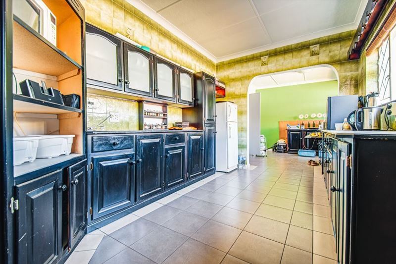  Bedroom Property for Sale in Nimrod Park Gauteng