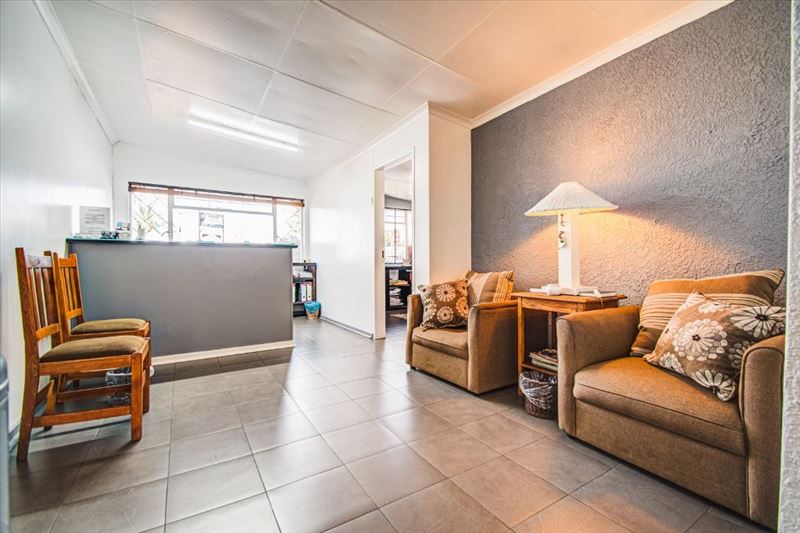  Bedroom Property for Sale in Nimrod Park Gauteng