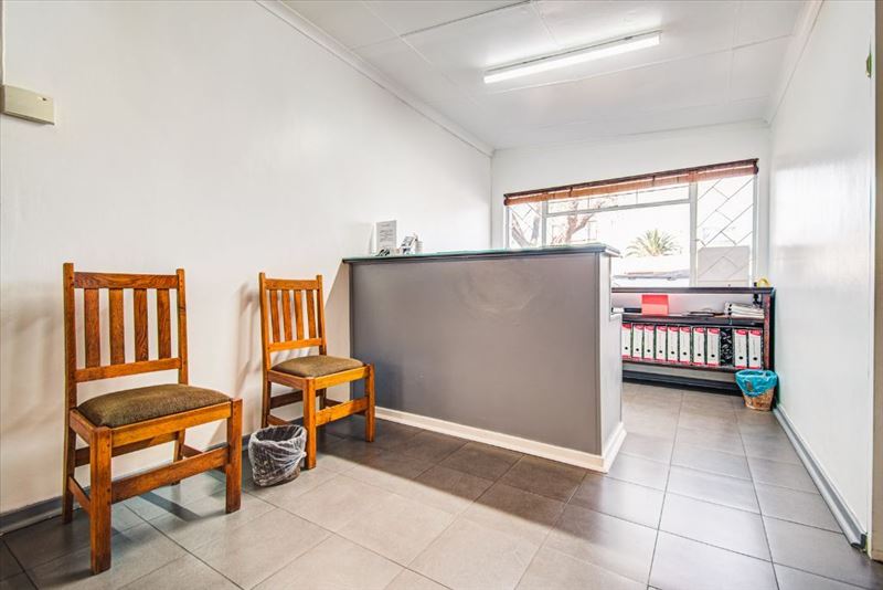  Bedroom Property for Sale in Nimrod Park Gauteng