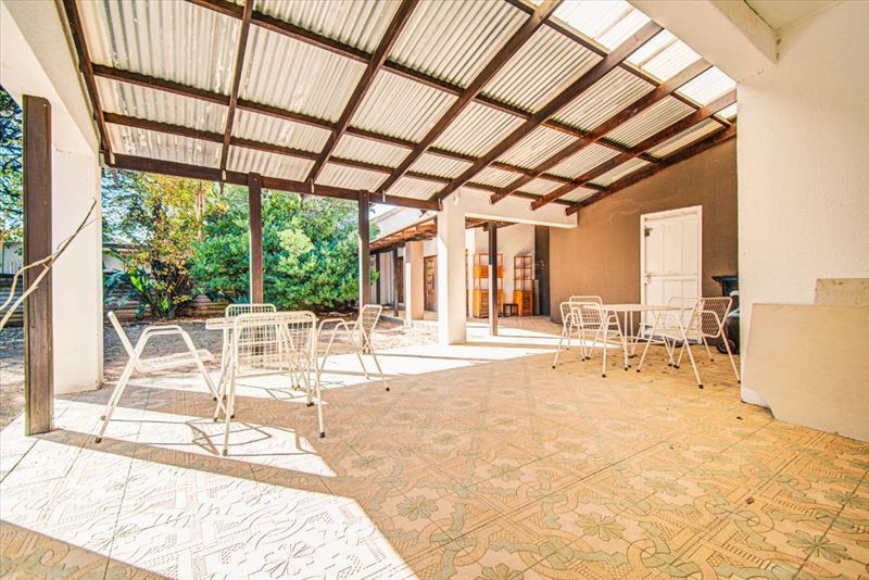  Bedroom Property for Sale in Nimrod Park Gauteng