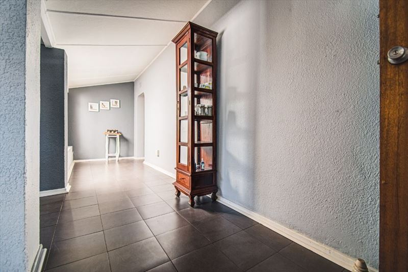  Bedroom Property for Sale in Nimrod Park Gauteng
