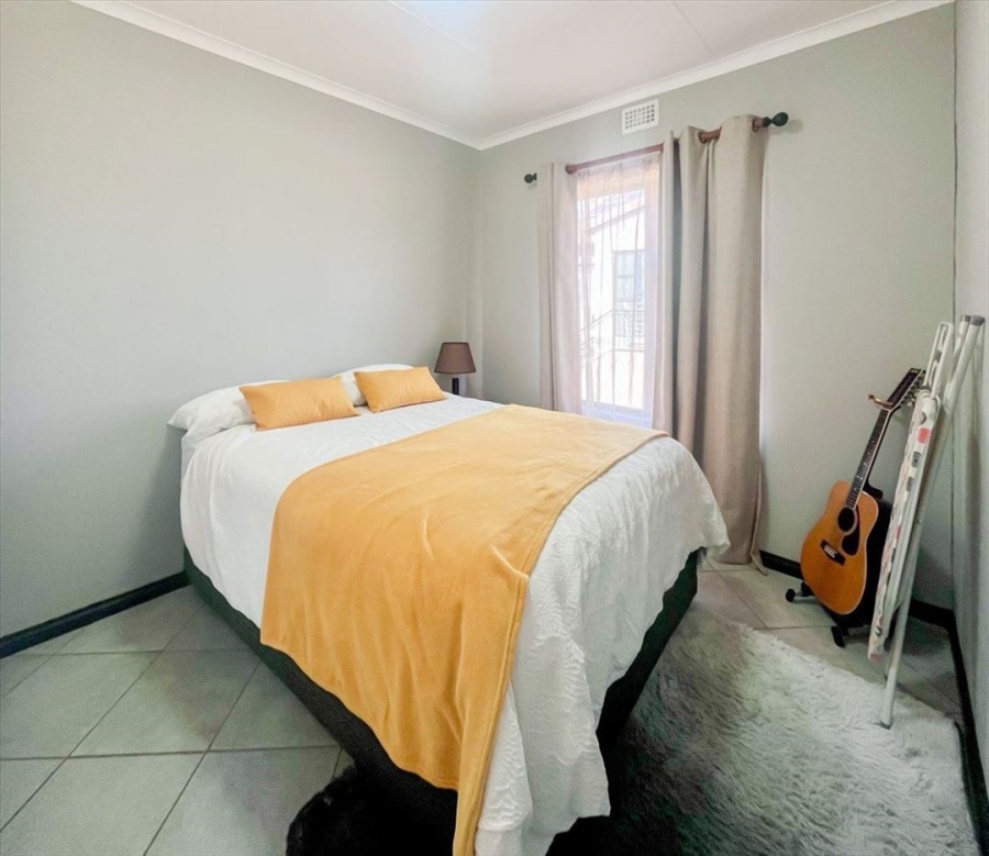 3 Bedroom Property for Sale in Norton Park Gauteng
