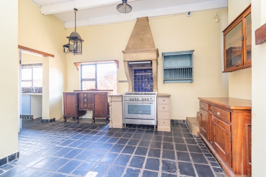 5 Bedroom Property for Sale in Kyalami Estates Gauteng