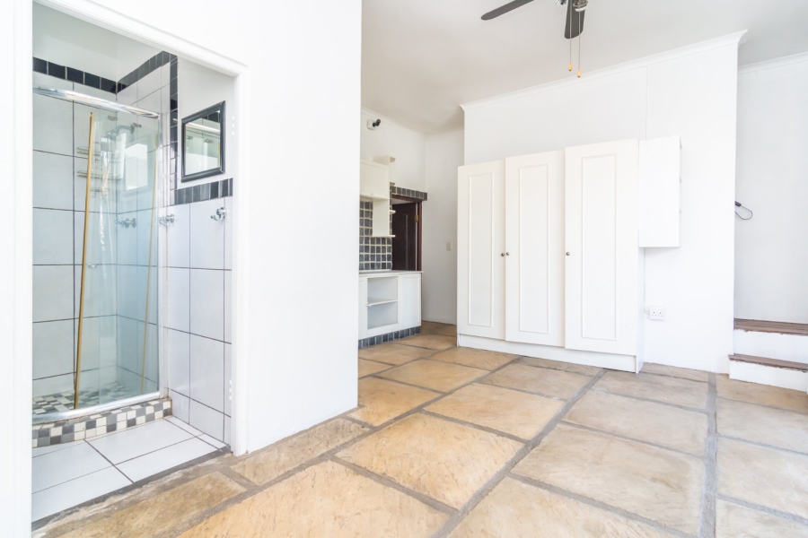 5 Bedroom Property for Sale in Kyalami Estates Gauteng