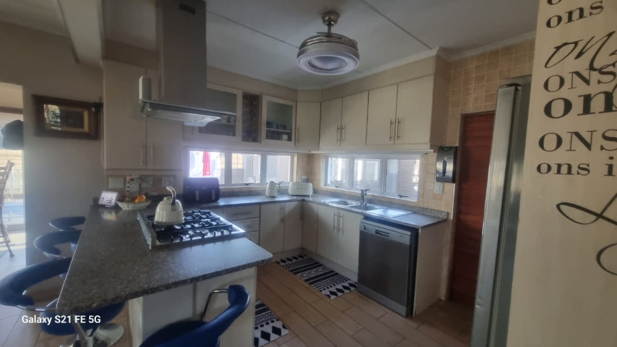 4 Bedroom Property for Sale in Riverspray Lifestyle Estate Gauteng