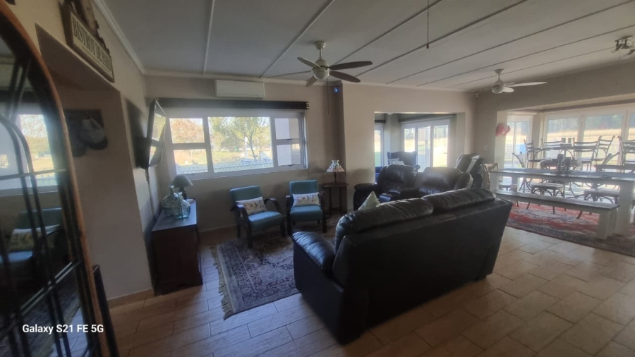 4 Bedroom Property for Sale in Riverspray Lifestyle Estate Gauteng