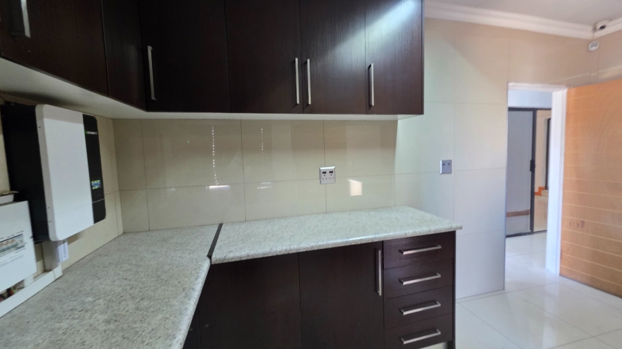 4 Bedroom Property for Sale in Erasmia Gauteng