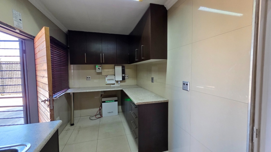 4 Bedroom Property for Sale in Erasmia Gauteng