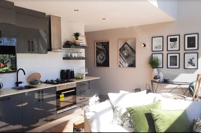 4 Bedroom Property for Sale in Nooitgedacht Gauteng