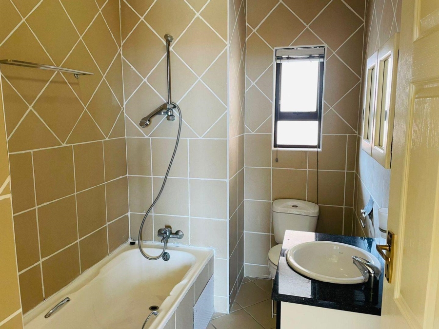 2 Bedroom Property for Sale in Winchester Hills Gauteng