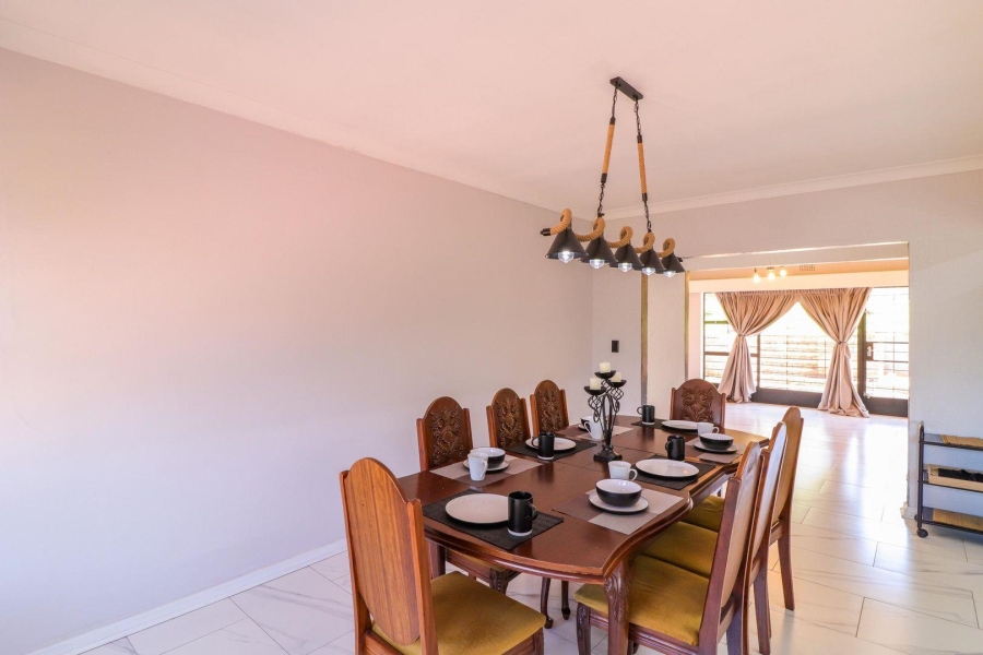 4 Bedroom Property for Sale in Winchester Hills Gauteng