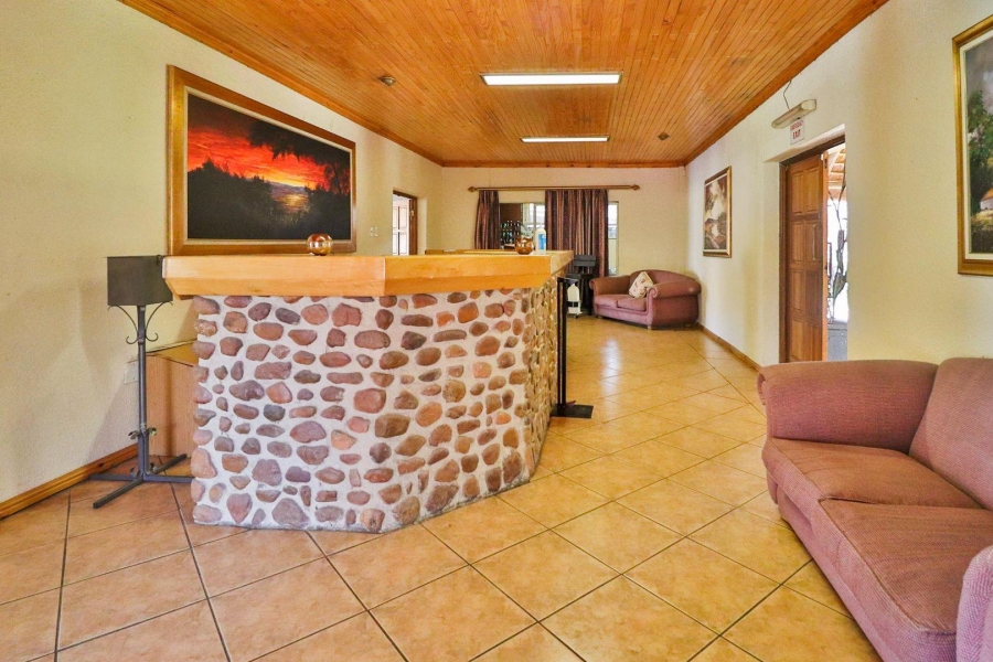 1 Bedroom Property for Sale in Vaaloewer Gauteng