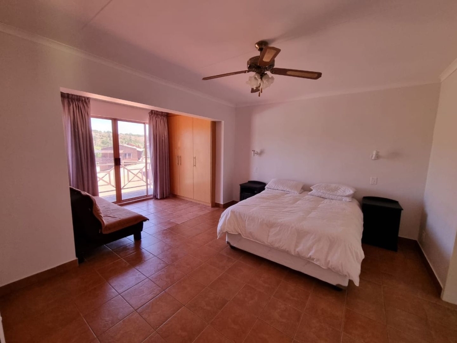 2 Bedroom Property for Sale in Vaaloewer Gauteng