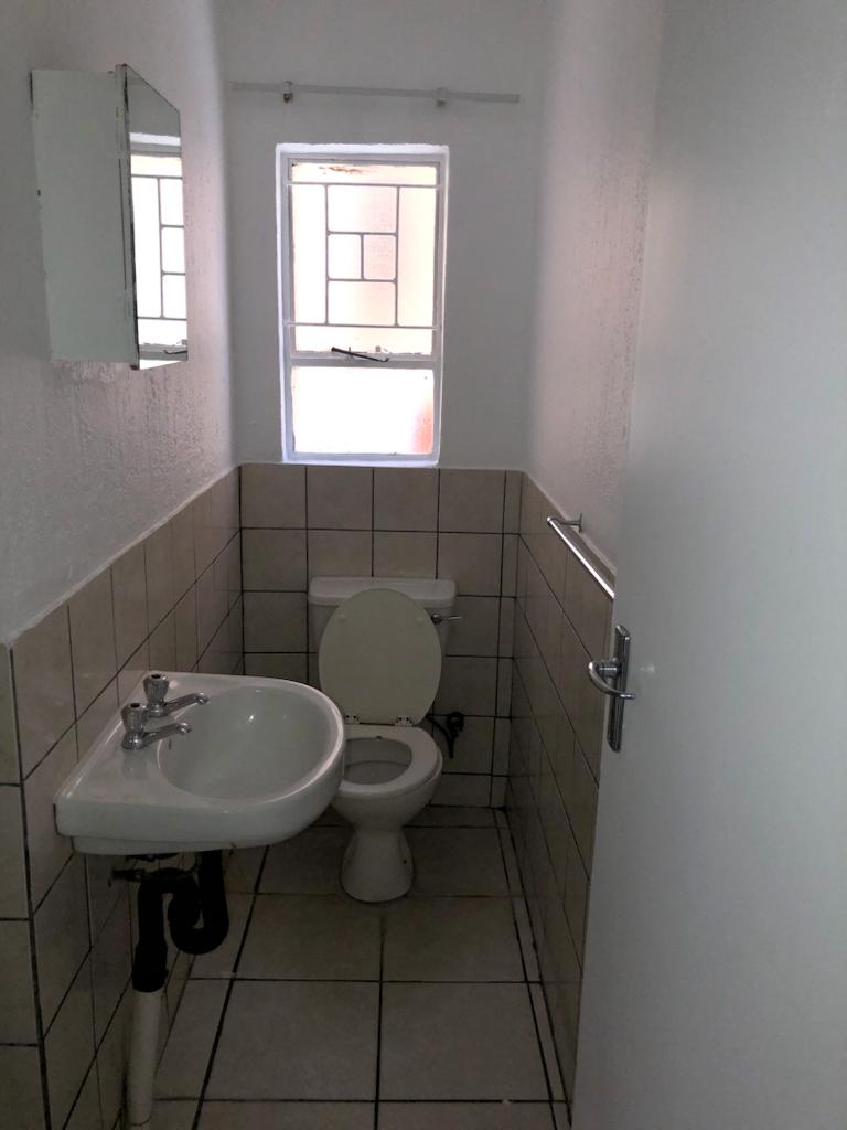3 Bedroom Property for Sale in Vorna Valley Gauteng