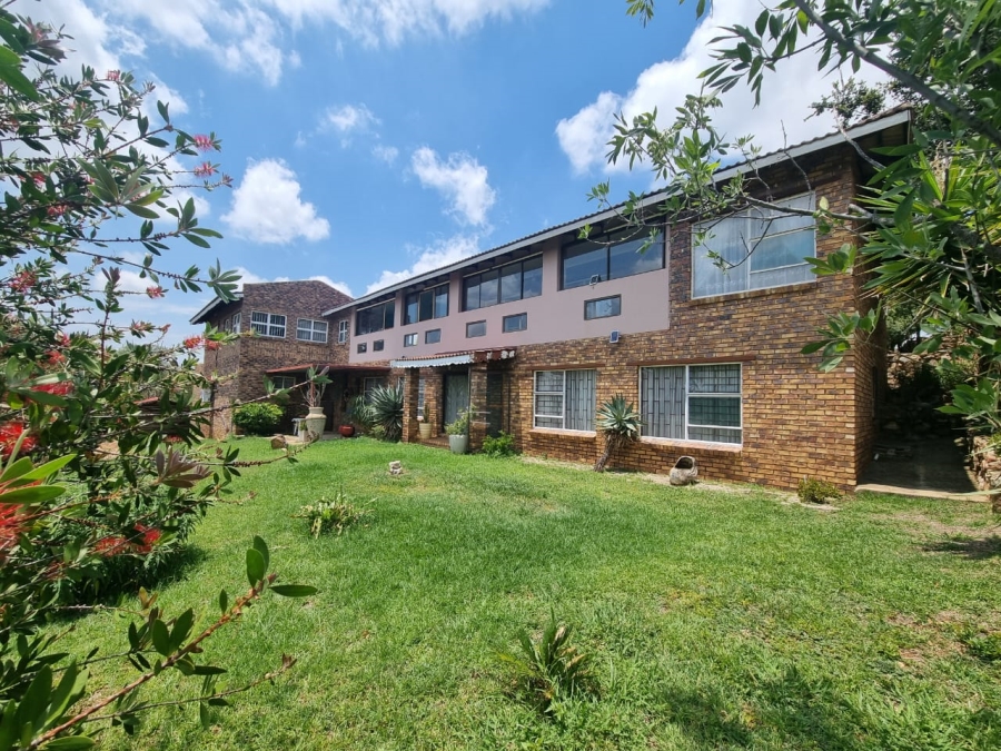 4 Bedroom Property for Sale in Vaaloewer Gauteng