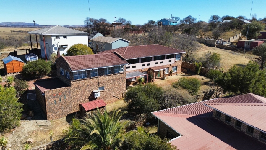 4 Bedroom Property for Sale in Vaaloewer Gauteng